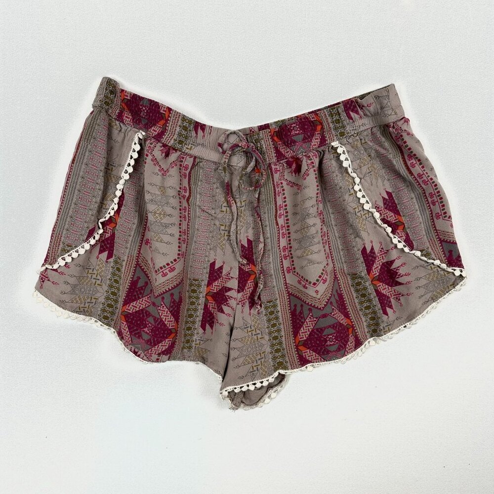 Sun & Shadow Boho Short with Eyelet Trim